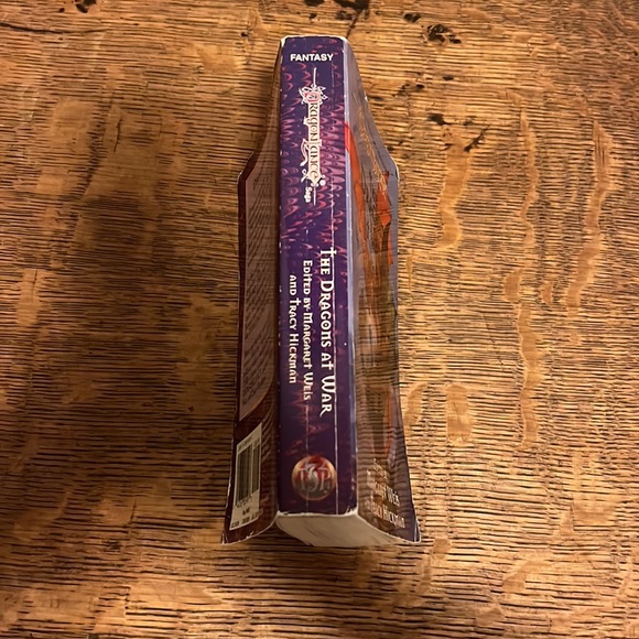 Dungeons and Dragons Dragonlance Book Dragons at War Fantasy Novel Weis Hickman - Picture 3 of 4